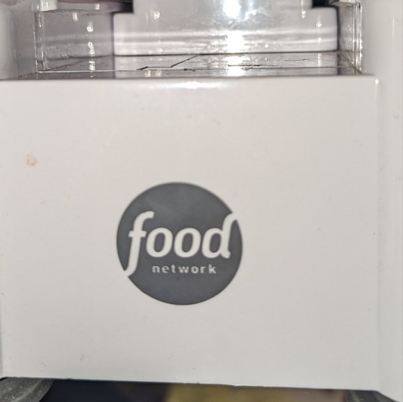 FOOD NETWORK - Three Size Spiralizer - Picture 7 of 9